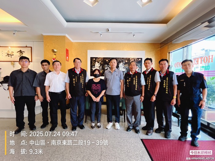 警專校友總會副秘書長郭效文代表會長何明洲博士關懷慰問因公受傷警員蔡汶融家屬