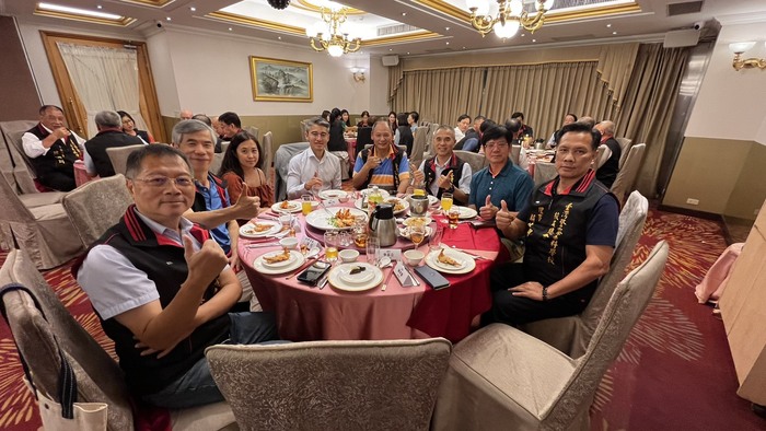 警專校友總會理監事暨顧問聯誼感恩餐敘圖片