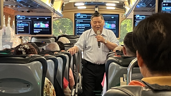 警專校友總會114年自強活動會長何明洲博士車上致詞